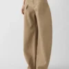 Pantalon en denim Ovalo de Nîmes Jean taille haute à coupe incurvée