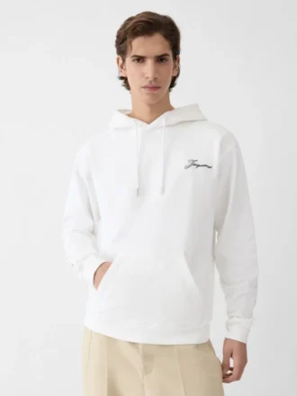 Sweat à capuche Courchevel High Altitude Club Sweat à capuche logo – vendu exclusivement en ligne et dans notre boutique de Courchevel Sweat à capuche Courchevel High Altitude Club Sweat à capuche logo – vendu exclusivement en ligne et dans notre boutique de Courchevel