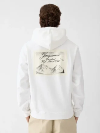 Sweat à capuche Courchevel High Altitude Club Sweat à capuche logo – vendu exclusivement en ligne et dans notre boutique de Courchevel Sweat à capuche Courchevel High Altitude Club Sweat à capuche logo – vendu exclusivement en ligne et dans notre boutique de Courchevel