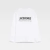 T-shirt à manches longues avec adresse imprimée et logo – vendu exclusivement en ligne et dans notre boutique de New York